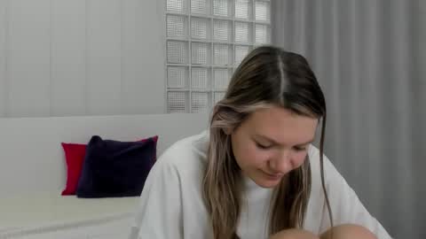 Snapshot of sunny__sammy chatting on September 30, 2025, 6:18 am Sammy online show from September 30, 2025, 6:18 am