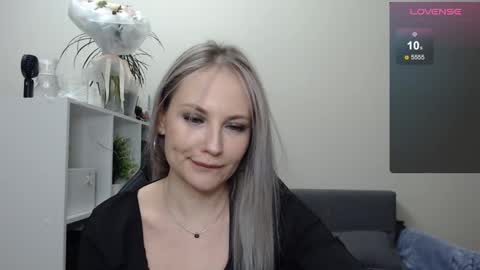 Naomi online show from February 16, 2025, 8:00 pm