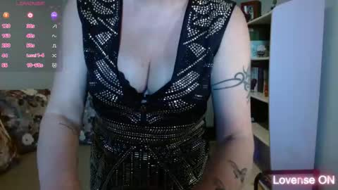 Sunny Katty online show from March 5, 2026, 10:44 am