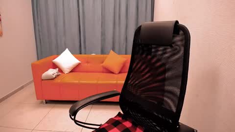 Sarah online show from September 10, 2025, 6:24 am