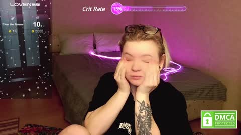 Snapshot of sunny_mood chatting on January 4, 2025, 5:37 am sunny mood online show from January 4, 2025, 5:37 am