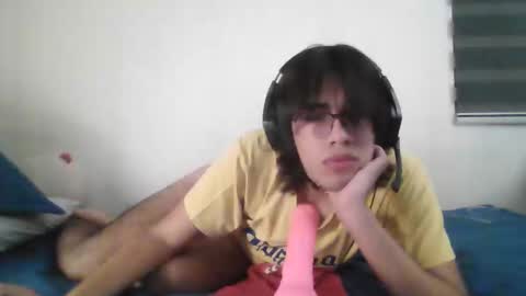 sunny_pebble online show from January 6, 2026, 4:27 am