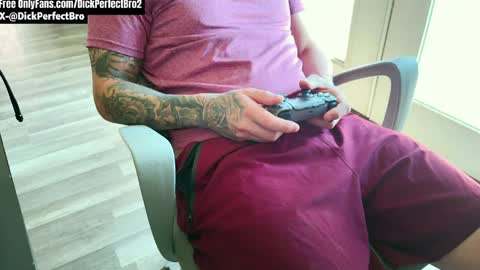 sunny valentine online show from April 3, 2026, 2:26 pm