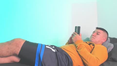 Christian Vanessa online show from October 5, 2025, 12:42 am