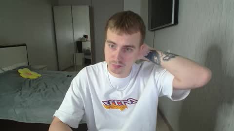 Snapshot of sunnydiamonds122 chatting on October 13, 2025, 4:40 pm Rogher Diana online show from October 13, 2025, 4:40 pm