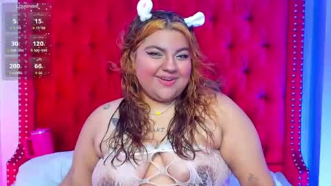 Snapshot of sunnyhoney_ chatting on June 24, 2026, 11:53 am Sunny online show from June 24, 2026, 11:53 am