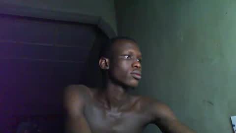 Snapshot of sunnyjohn447 chatting on September 16, 2025, 8:59 am Sunnyblack2 online show from September 16, 2025, 8:59 am