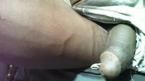 Snapshot of sunnyjohn447 chatting on October 14, 2025, 9:37 pm Sunnyblack2 online show from October 14, 2025, 9:37 pm