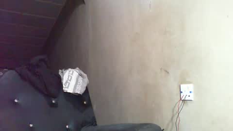 Snapshot of sunnyjohn447 chatting on October 24, 2025, 10:33 am Sunnyblack2 online show from October 24, 2025, 10:33 am