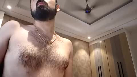 sunnyleonekafan69 online show from April 7, 2026, 4:35 am