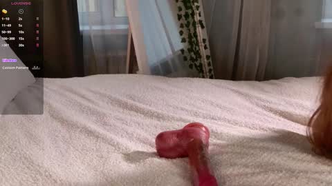 Snapshot of sunnyrisha chatting on September 19, 2025, 5:20 am Risha online show from September 19, 2025, 5:20 am