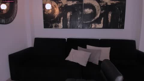 Snapshot of sunnyrivers_ chatting on February 10, 2026, 6:12 pm Sunny Rivers online show from February 10, 2026, 6:12 pm