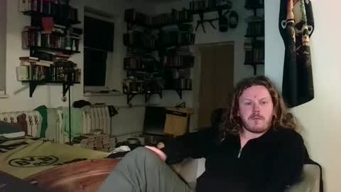 sunr1sa online show from November 3, 2025, 4:47 am