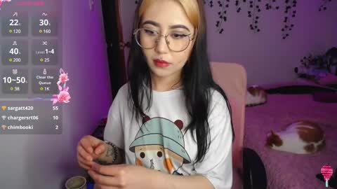 Snapshot of sunset_pienk chatting on December 5, 2024, 5:37 am Sunset online show from December 5, 2024, 5:37 am