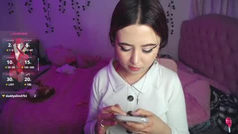 Snapshot of sunset_pienk chatting on March 5, 2025, 11:16 pm Sunset online show from March 5, 2025, 11:16 pm