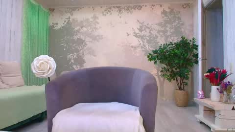 Eva  online show from April 29, 2026, 5:30 pm