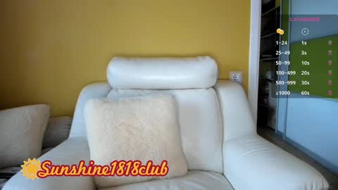 Snapshot of sunshine1818club chatting on January 10, 2025, 8:07 am Angela  Sunshine1818club online show from January 10, 2025, 8:07 am