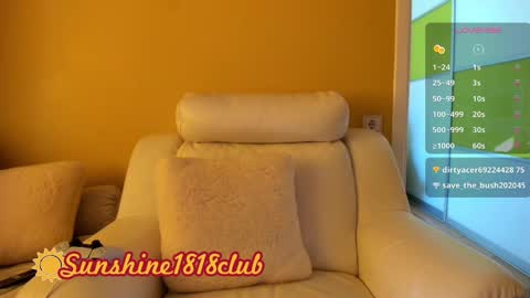 Snapshot of sunshine1818club chatting on February 24, 2025, 10:04 am Angela  Sunshine1818club online show from February 24, 2025, 10:04 am