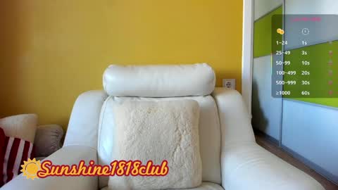 Angela  Sunshine1818club online show from April 27, 2026, 5:49 am