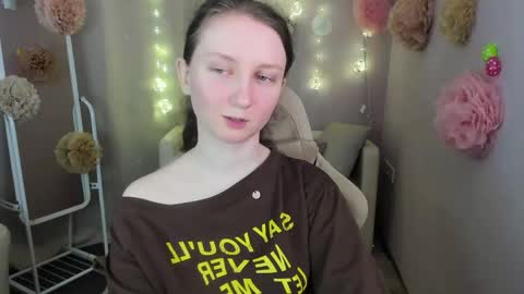 Snapshot of sunshine_blaze chatting on May 23, 2026, 5:34 am Alice online show from May 23, 2026, 5:34 am