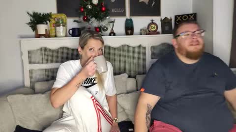 Ava online show from December 18, 2025, 9:04 am