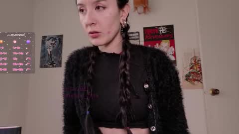 Snapshot of sunshine_girl9 chatting on November 19, 2025, 8:09 pm sunshine_girl9 online show from November 19, 2025, 8:09 pm