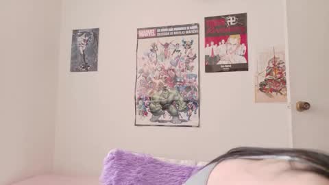 Snapshot of sunshine_girl9 chatting on December 19, 2025, 7:54 pm sunshine_girl9 online show from December 19, 2025, 7:54 pm