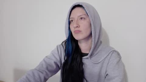 Snapshot of sunshine_girl9 chatting on January 13, 2026, 11:21 pm sunshine_girl9 online show from January 13, 2026, 11:21 pm