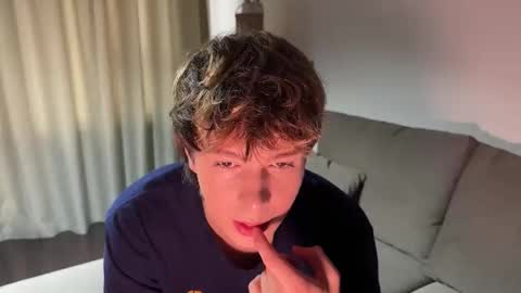 Snapshot of sunshinealex chatting on September 22, 2025, 9:00 am sunshinealex online show from September 22, 2025, 9:00 am