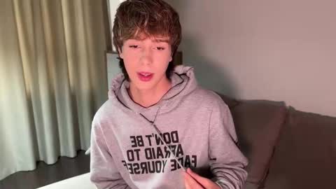 Snapshot of sunshinealex chatting on September 24, 2025, 11:13 am sunshinealex online show from September 24, 2025, 11:13 am