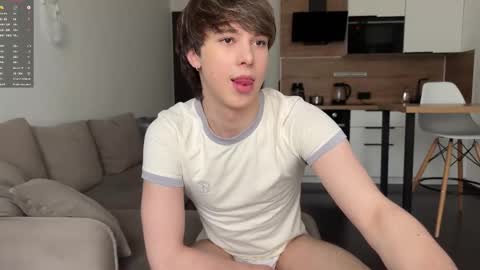 Snapshot of sunshinealex chatting on February 9, 2026, 7:56 am sunshinealex online show from February 9, 2026, 7:56 am