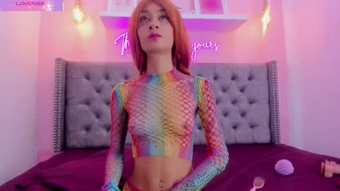 Valentina online show from October 22, 2025, 12:27 pm