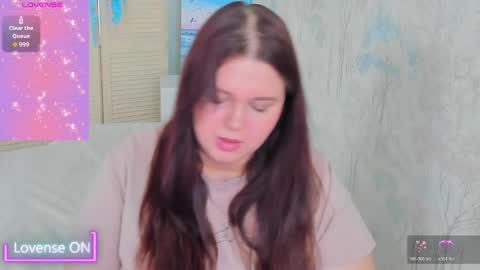 sunyy_bunyy online show from April 24, 2026, 6:27 am