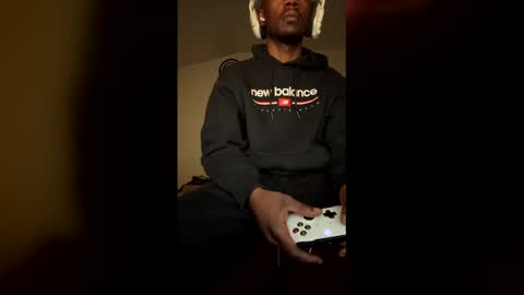 supadarkchoco online show from April 19, 2026, 11:40 pm