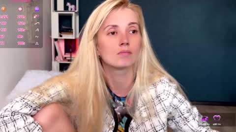 ANNApvt open full info in bio online show from October 4, 2025, 12:36 pm