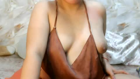 Snapshot of superb_ass25 chatting on July 24, 2026, 3:43 pm KIMZY online show from July 24, 2026, 3:43 pm