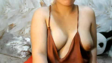 Snapshot of superb_ass25 chatting on July 29, 2026, 5:49 am KIMZY online show from July 29, 2026, 5:49 am