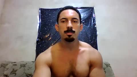 Snapshot of superbigmr chatting on September 17, 2025, 2:46 am james online show from September 17, 2025, 2:46 am