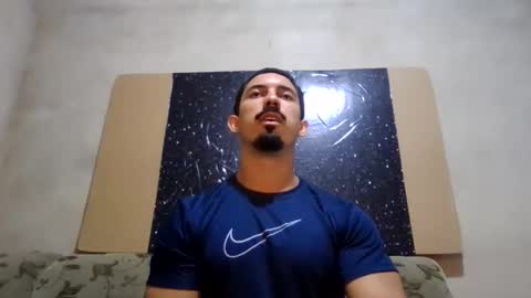 Snapshot of superbigmr chatting on October 24, 2025, 4:31 am james online show from October 24, 2025, 4:31 am