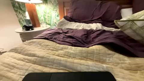 Super online show from October 20, 2025, 1:28 am