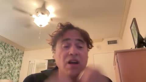 Super online show from April 15, 2026, 5:14 am