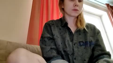 Annie online show from January 15, 2025, 6:22 am