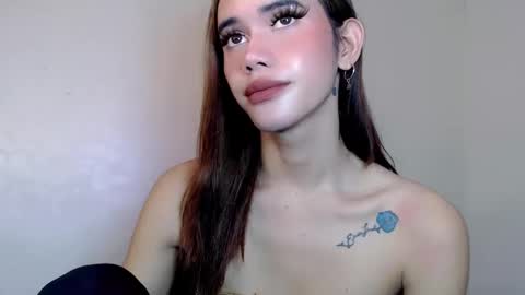 Erica Help me to reach my goal Superhotbabe1 online show from January 6, 2025, 3:09 am