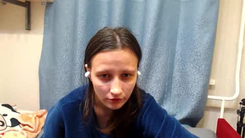 Snapshot of superliza97 chatting on October 22, 2025, 4:29 pm Alisa online show from October 22, 2025, 4:29 pm