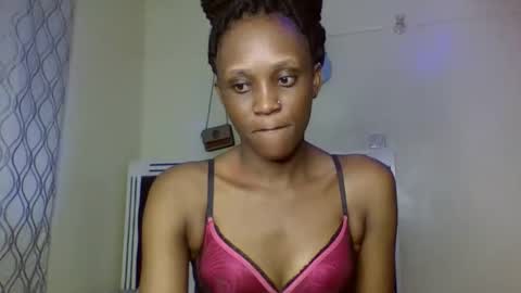 Snapshot of supersexxy_chyna chatting on June 7, 2026, 5:00 am supersexxy_chyna online show from June 7, 2026, 5:00 am