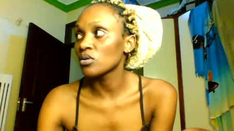 Snapshot of supersexxy_chyna chatting on August 6, 2026, 5:31 am supersexxy_chyna online show from August 6, 2026, 5:31 am