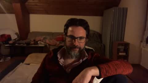 Snapshot of supersquirrel81 chatting on October 13, 2025, 9:48 pm supersquirrel81 online show from October 13, 2025, 9:48 pm