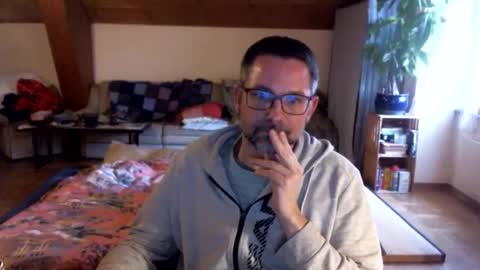 supersquirrel81 online show from February 22, 2026, 4:27 pm