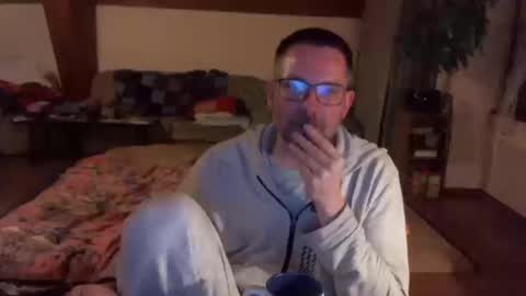 supersquirrel81 online show from March 13, 2026, 5:14 am