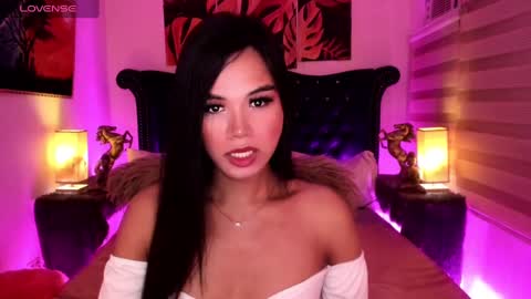 clainyy online show from February 12, 2025, 2:14 am